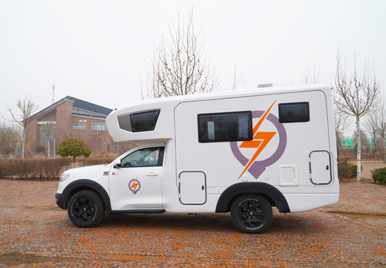 五一之后，鄭州可以看自由炮房車啦