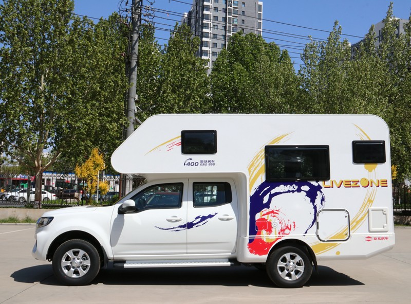 四驅(qū)、兩張超大床人床的房車，看這款