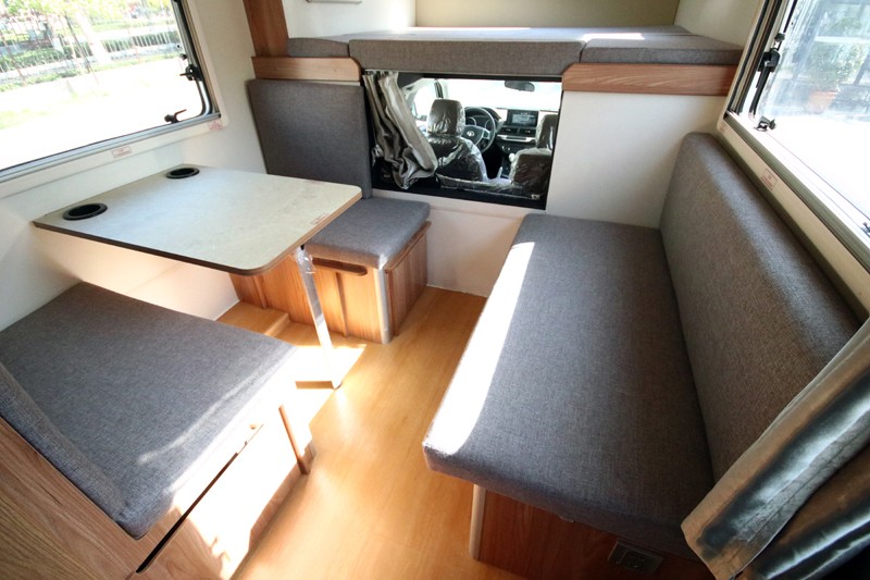 這個房車優(yōu)惠只有兩臺，力度還挺大