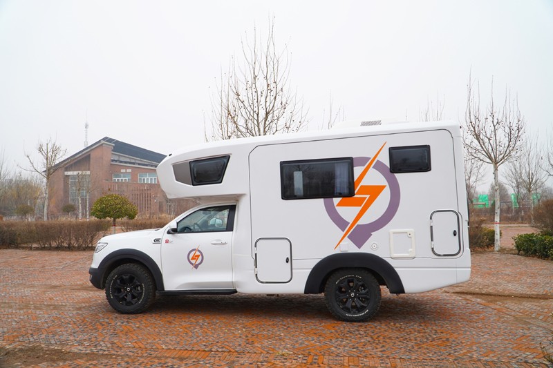 皮卡房車皮實(shí)耐用、功能齊全