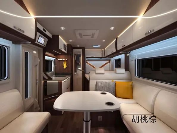 這可能是2022年設(shè)計最合理的房車了！