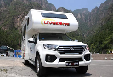 超大床還是國六汽油四驅(qū)房車，選它沒錯(cuò)