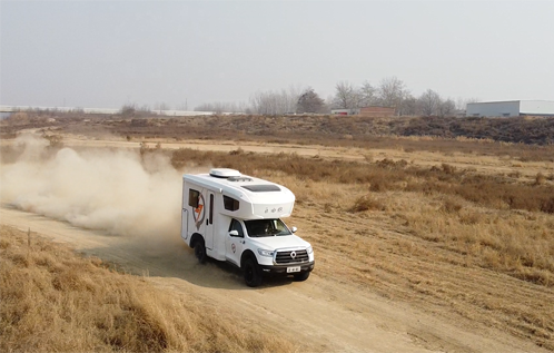 自由炮自動(dòng)檔、四驅(qū)房車(chē)，值得選擇